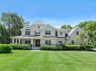 118 Henry Rd, Southampton, NY 11968