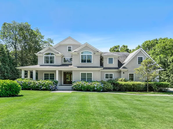 118 Henry Rd, Southampton, NY 11968