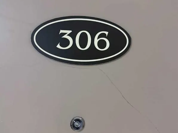 6608 42nd St #306A, Lloydminster, AB T9V 3L1
