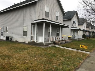 301 E Moxee Ave, Moxee, WA, 98936