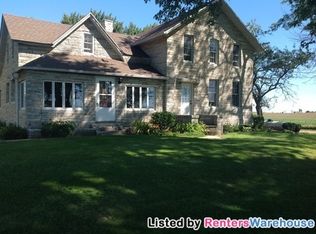706 Sandy Beach Rd, Belgium, WI 53004
