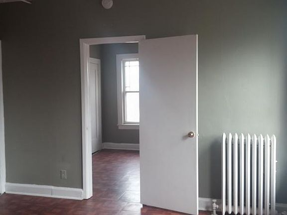 5th image of 13468 Clifton Blvd APT 301