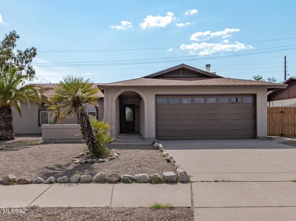 1454 S Gecko Rd, Tucson, AZ 85713