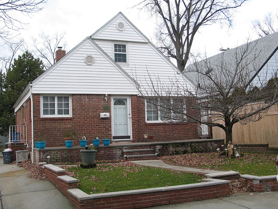 1st image of 5308 201st St