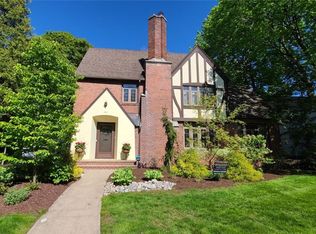 264 Brattle Rd, Syracuse, NY 13203