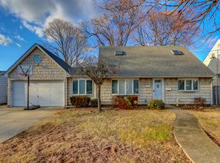131 Atlantic Ave, New Hyde Park, NY 11040