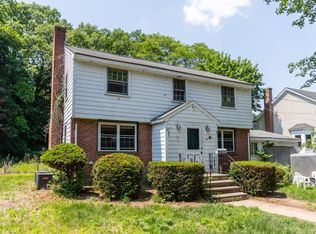 95 Blake St, Newton, MA 02460