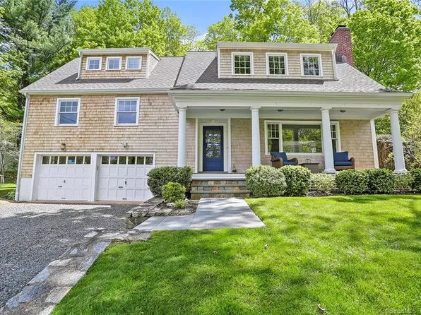 23 Larbert Road, Fairfield, CT 06890