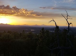 1186 NW Redfield Cir, Bend, OR 97703