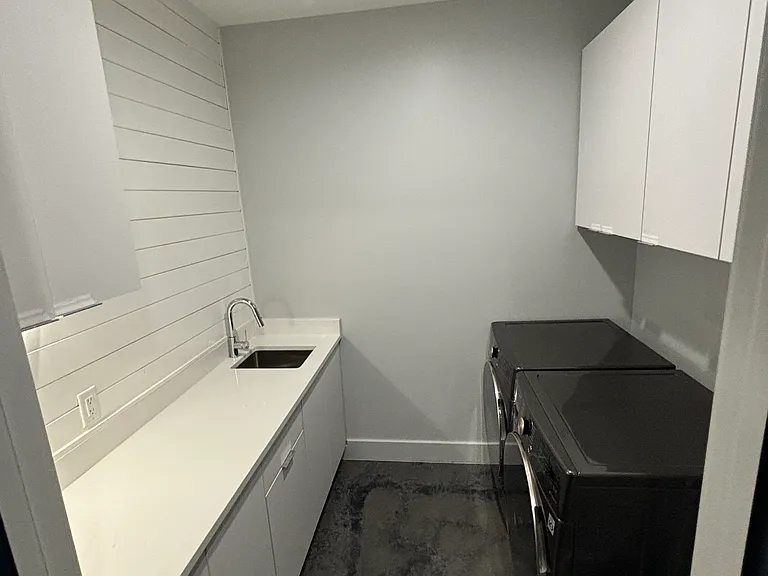 5621 Winton St — Photo 19