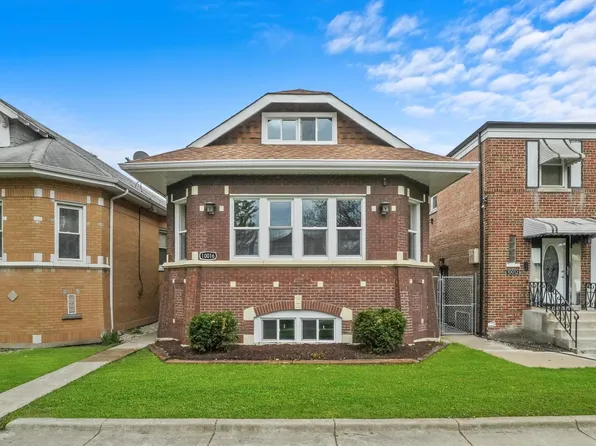 10016 S Calumet Ave, Chicago, IL 60628