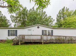 330 Hauser Rd, Pinnacle, NC 27043