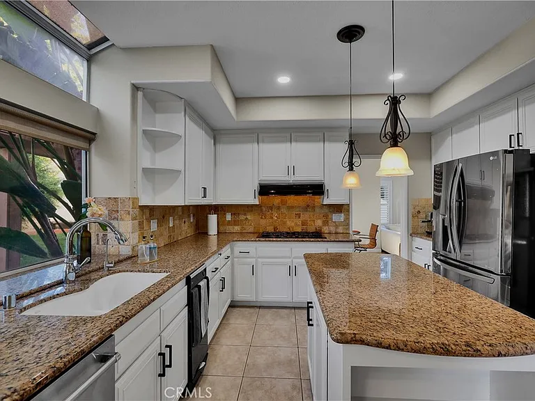 39990 Gibraltar Dr — Photo 26