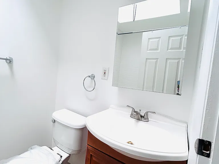 10931 Modena Dr #2 — Photo 28