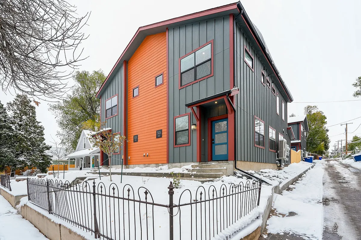 Brand NEW Build 3-bedroom, 2.5-bathroom home perfect for those monthly stays! - S El Paso St