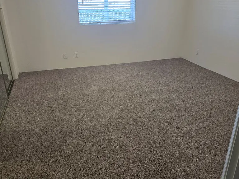 1151 Willow Ln — Photo 9