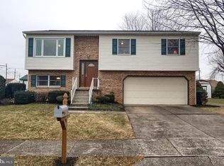 25 Patton Rd, Mechanicsburg, PA 17055