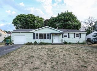 43 Scholfield Rd W, Rochester, NY 14617