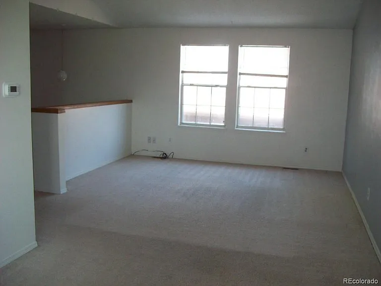 18922 E 16th Ave — Photo 2