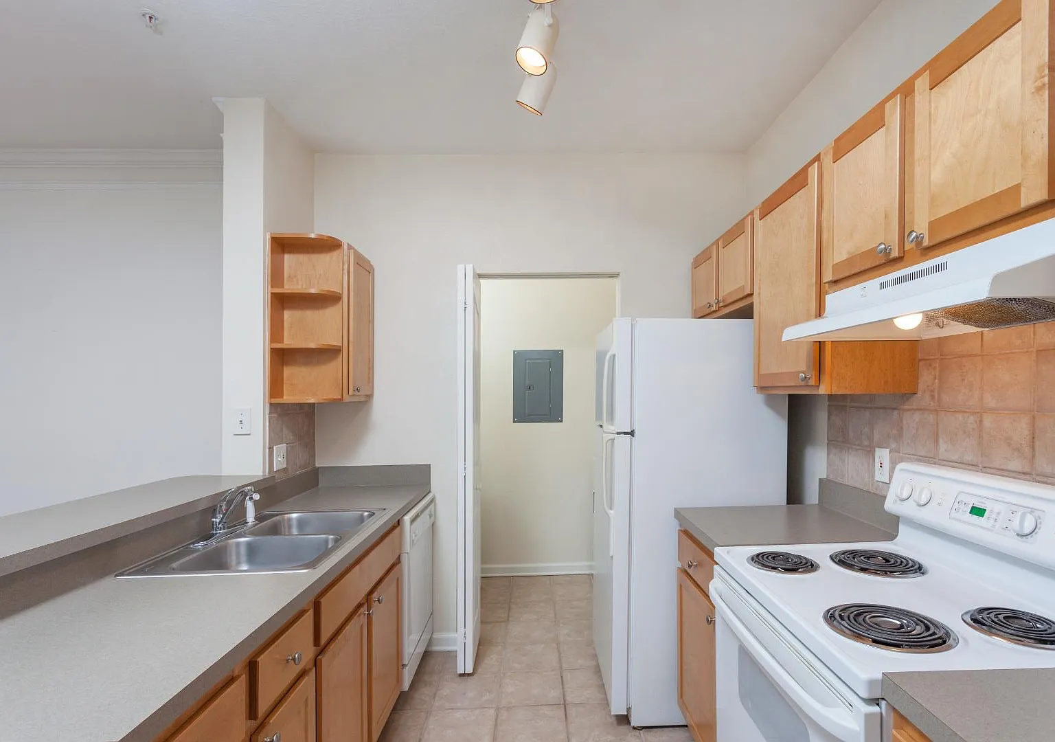 4207 S Dale Mabry Hwy - 4207 S Dale Mabry Hwy #10308 — Photo 3