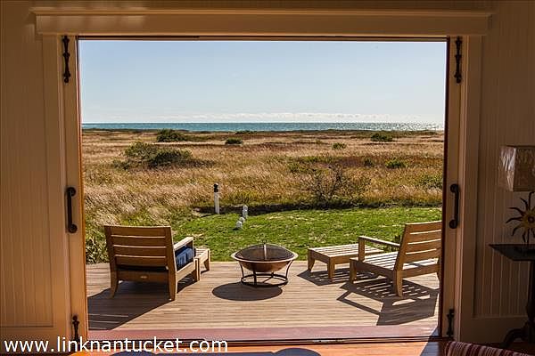 View from inside to Ocean