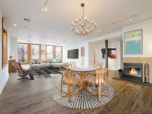 Rented by Sotheby's International Realty | media 1