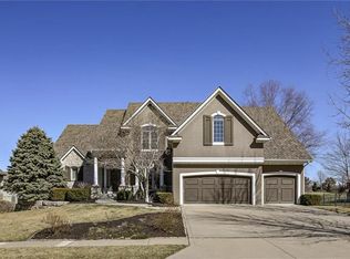 14725 Maple St, Overland Park, KS 66223