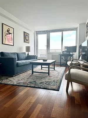 Rented by Owner | media 22