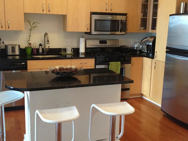 475 K St NW #1018 — Photo 5