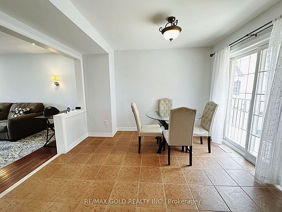 5th image of 2361 Parkhaven Blvd #15