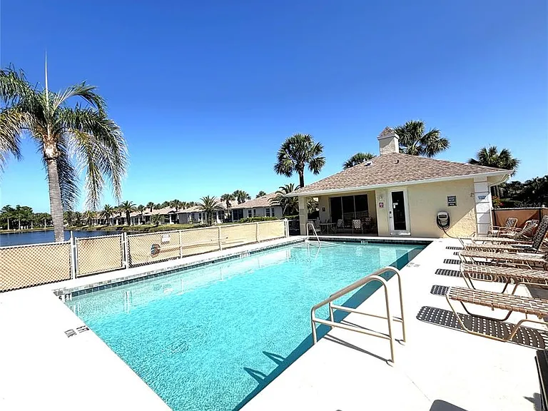 1759 Fountain View Cir #1759 — Photo 21