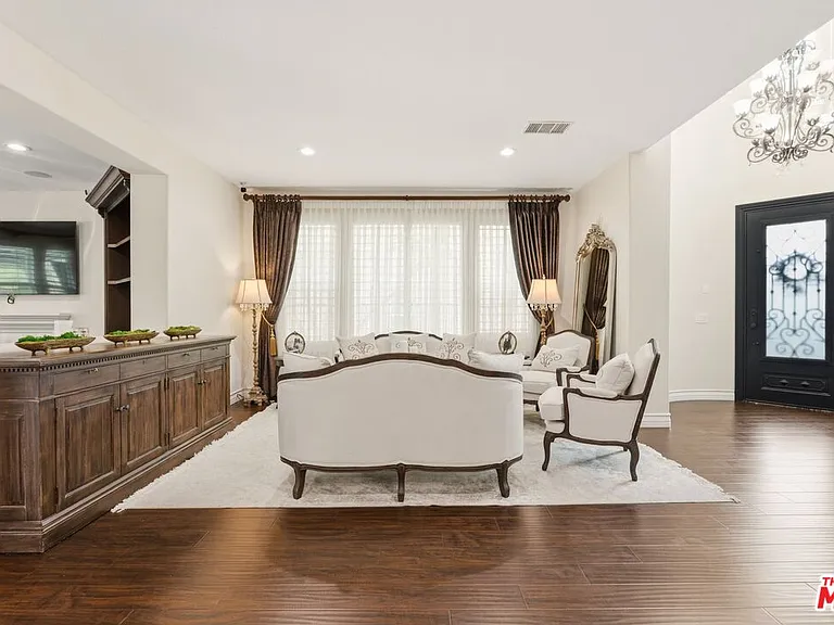 11564 Apulia Ct — Photo 12