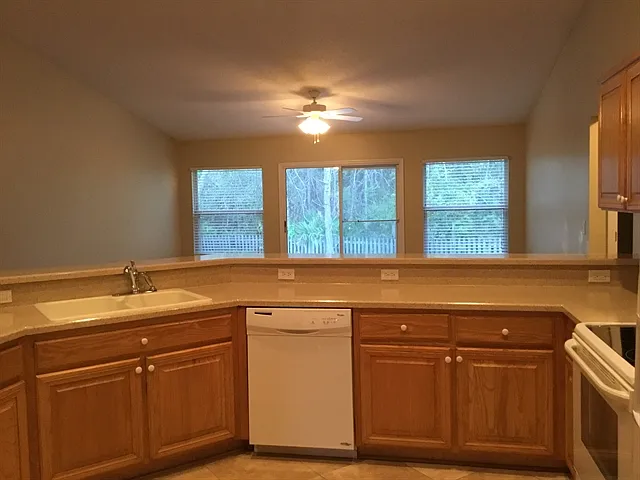 245 Johns Glen Dr — Photo 8