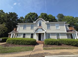 601 Bridge Xing APT D, Yorktown, VA 23692