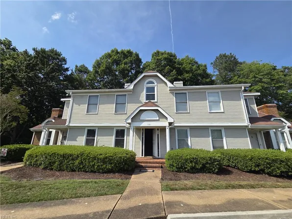 601 Bridge Xing APT D, Yorktown, VA 23692