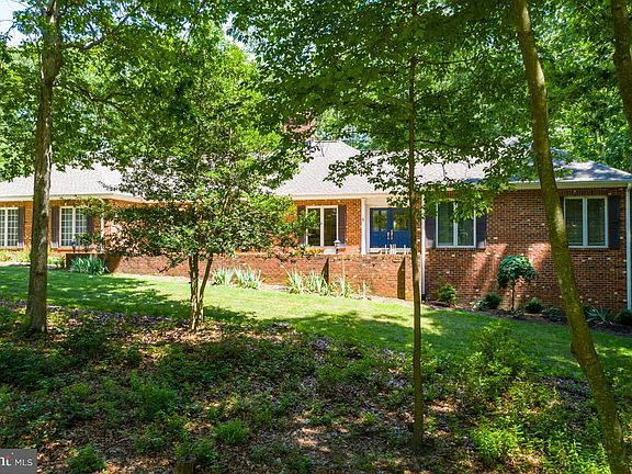 5th image of 8203 Lee Jackson Cir