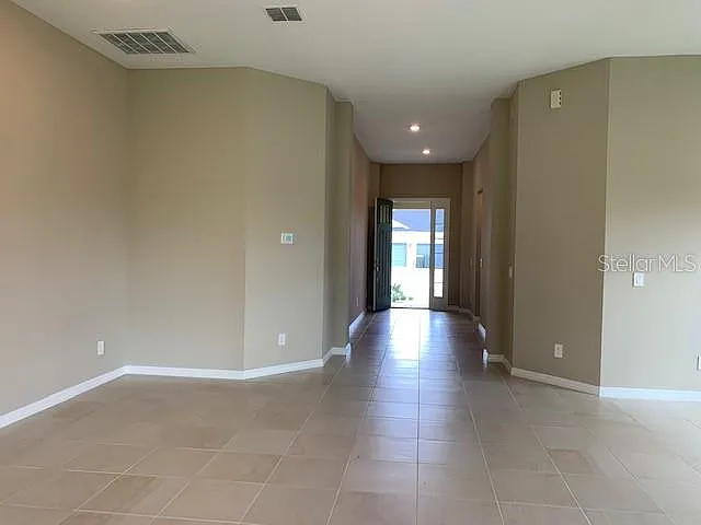 2919 Crest Wave Dr — Photo 16