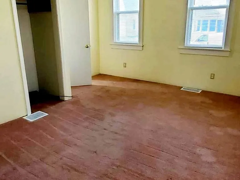 406 Saint Julian St — Photo 20