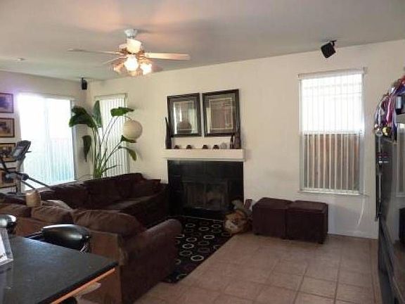 4th image of 34637 Cascades Cir