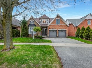 50 Button Cres, Uxbridge, ON L9P 1Z6