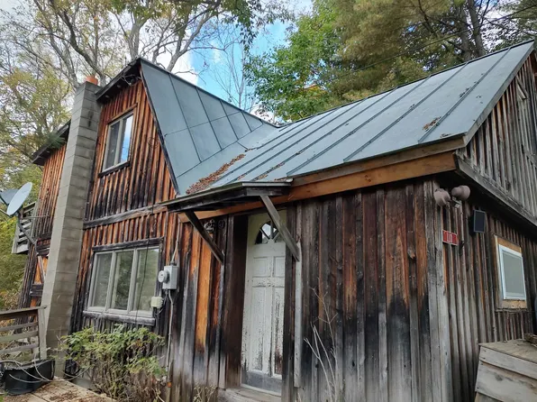 110 Saint Hyacinth Street, Bethel, VT 05032