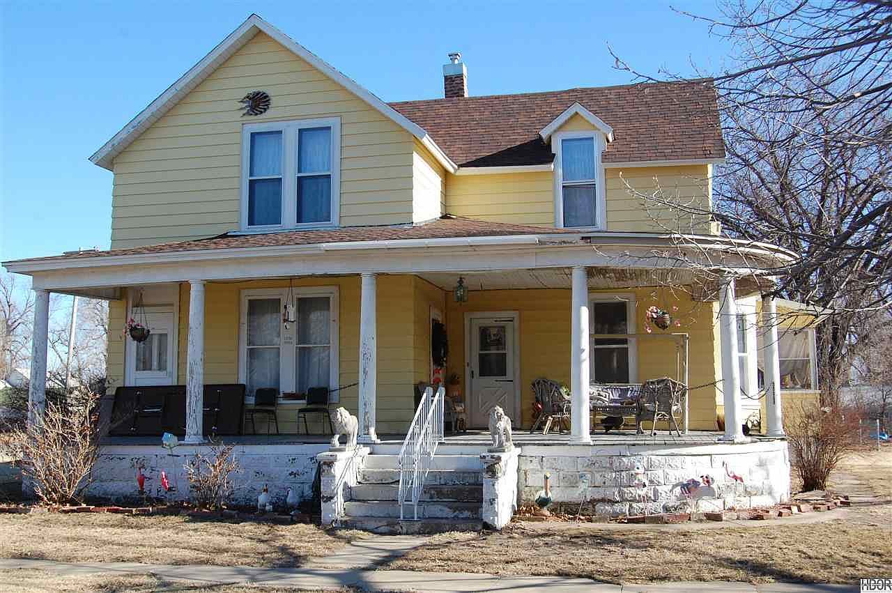 110 N Burr St, Nickerson, KS 67561 Zillow