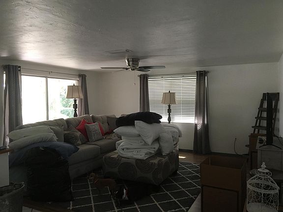 5th image of 7326 Cass Cir