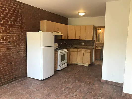 Rented by RV Realty | media 10