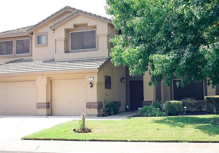 8911 Ashwell Way photo 1