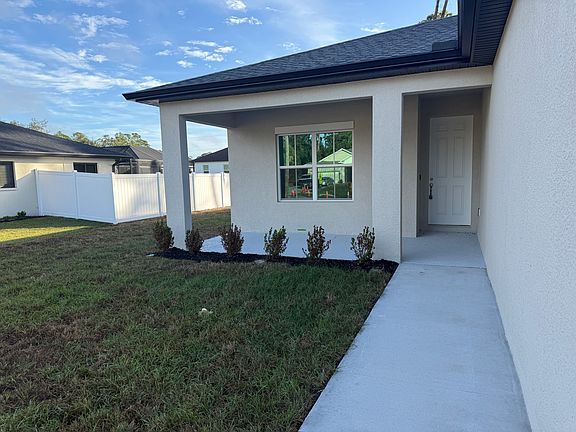 3rd image of 4298 N Salford Blvd
