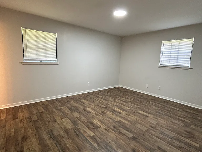 1876 Teakwood Dr — Photo 14