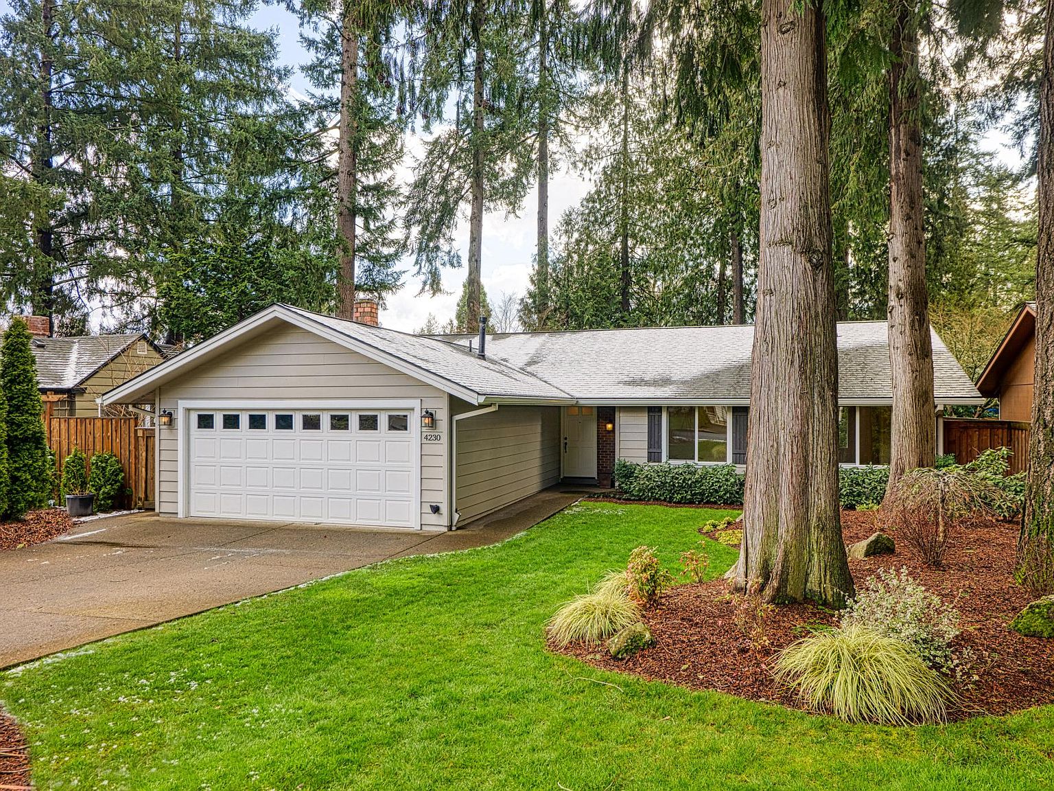 4230 Collins Way, Lake Oswego, OR 97035 Zillow