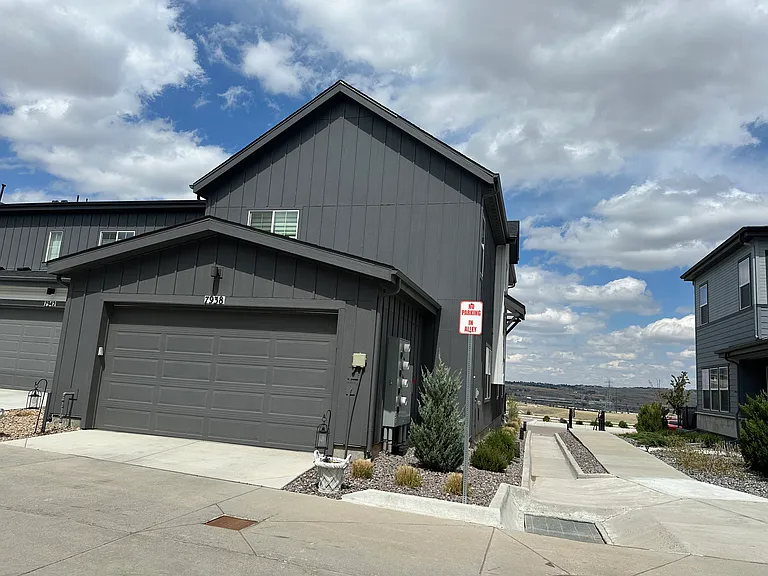 7938 Sterling Ranch Ave — Photo 21