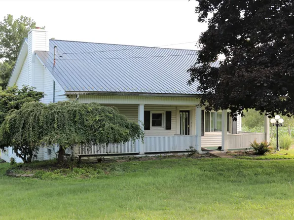 3934 Saint Marys Rd, Wapwallopen, PA 18660